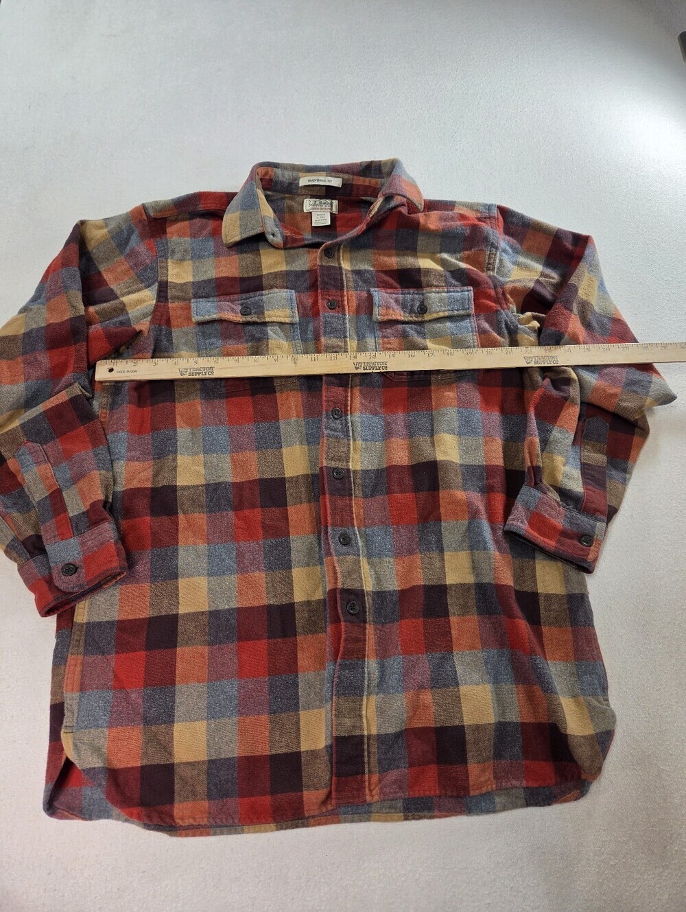 L.L.Bean Chamois Cloth Flannel Shirt LT Plaid - Picture 4 of 7